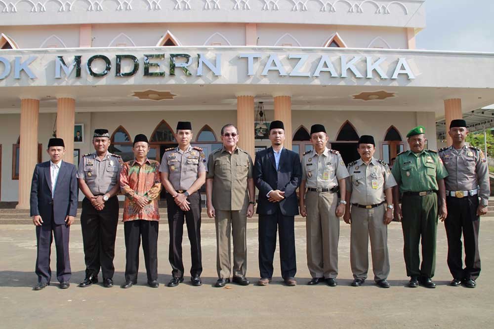 Kunjungan Jenderal Nurfaizi Pompa Semangat Santri