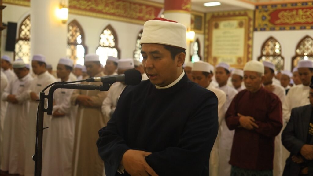 HIDDEN CURRICULUM PENDIDIKAN PESANTREN